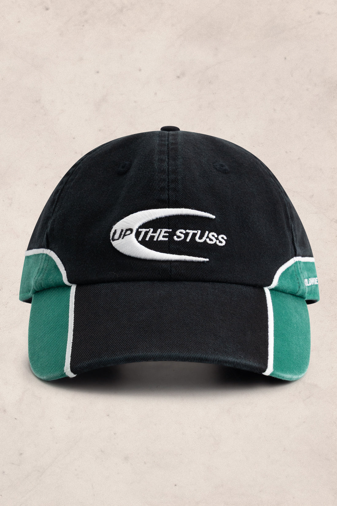 UTS PANEL CAP